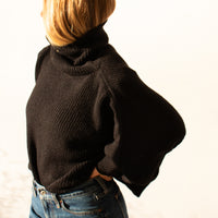 BOXY TURTLENECK SWEATER