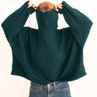 BOXY TURTLENECK SWEATER