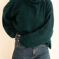 BOXY TURTLENECK SWEATER